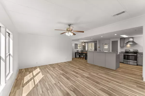 Stuart, FL 34997,2733 SW Thunderbird TRL