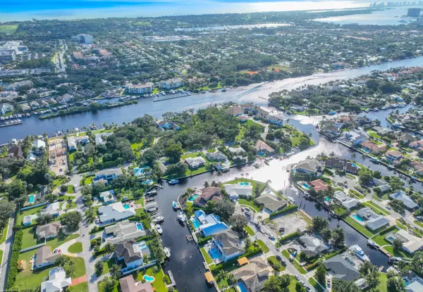 Palm Beach Gardens, FL 33410,2169 Driftwood CIR