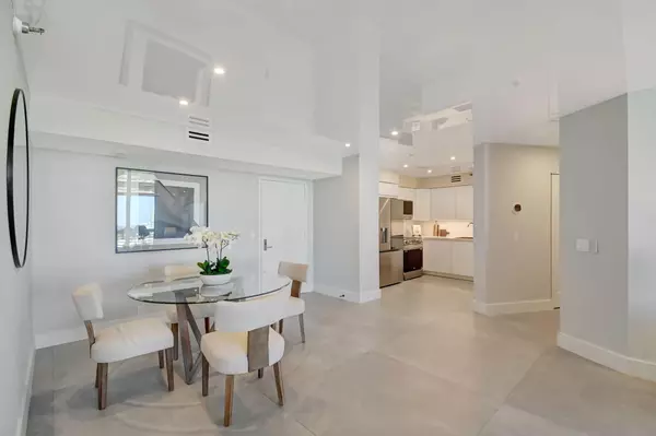 Aventura, FL 33180,3400 NE 192nd ST 2011