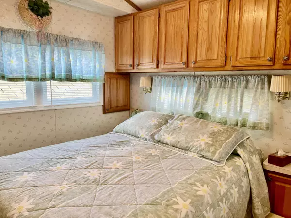 Okeechobee, FL 34974,5374 SE 64th TER