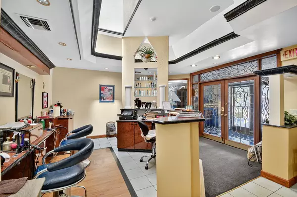 Lake Worth, FL 33460