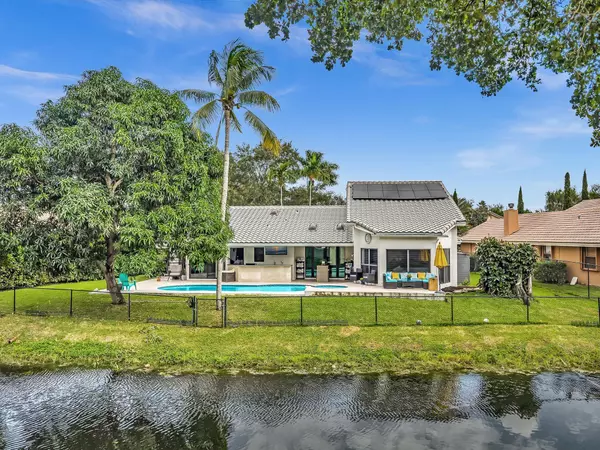 Coral Springs, FL 33067,8929 NW 53rd MNR