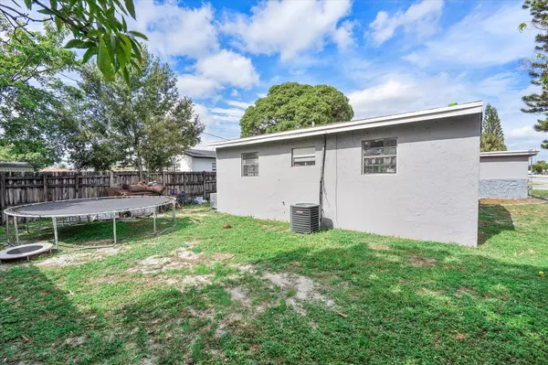 Lauderhill, FL 33311,3100 NW 4th CT