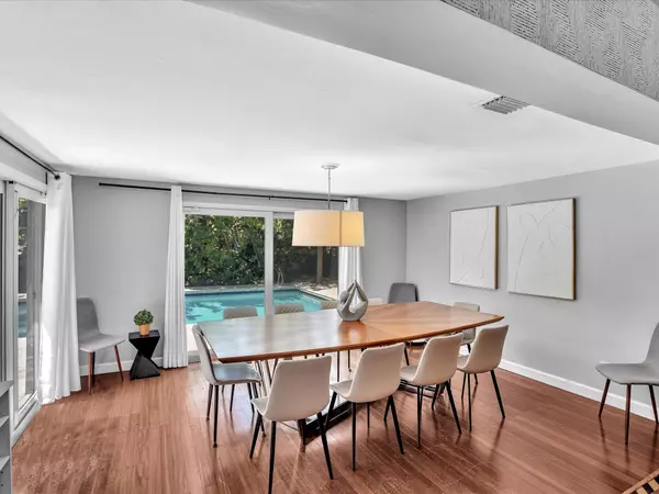 Fort Lauderdale, FL 33305,1786 NE 21st ST