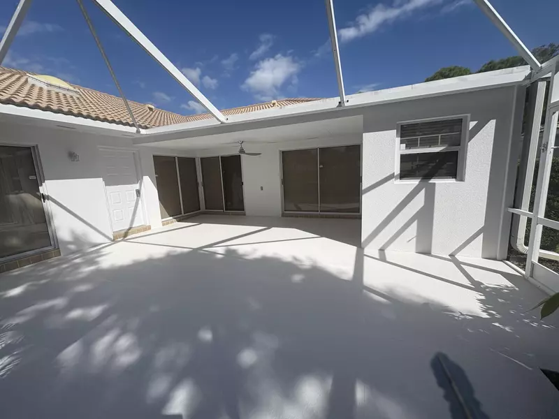 10303 Chapman Oak CT 10303, Palm Beach Gardens, FL 33410