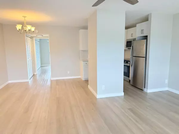 West Palm Beach, FL 33417,328 Andover M