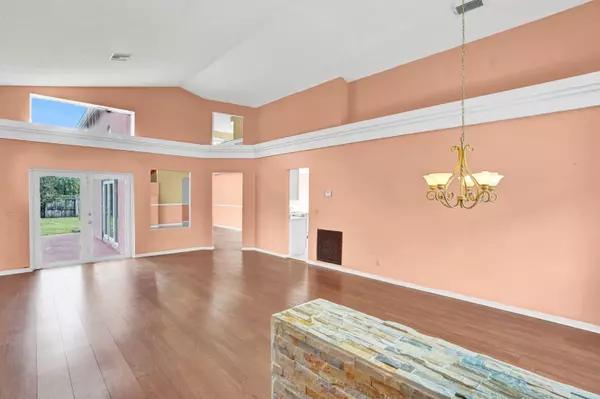 Royal Palm Beach, FL 33411,101 Van Gogh WAY