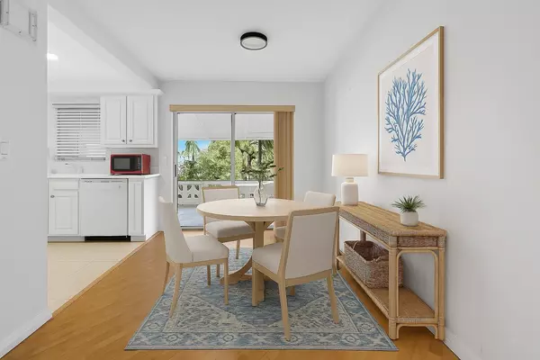 Lake Worth Beach, FL 33460,302 N L ST 2