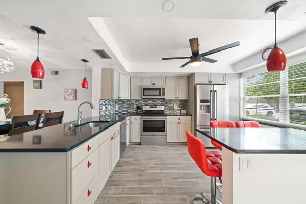 2504 Antigua TER O1, Coconut Creek, FL 33066