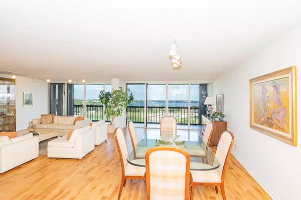 West Palm Beach, FL 33401,2480 Presidential WAY 1504