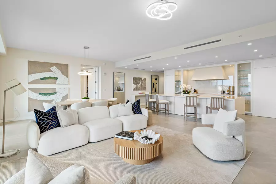 220 SE Mizner BLVD 810, Boca Raton, FL 33432