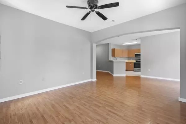 Port Saint Lucie, FL 34986,166 SW Peacock BLVD 34-201