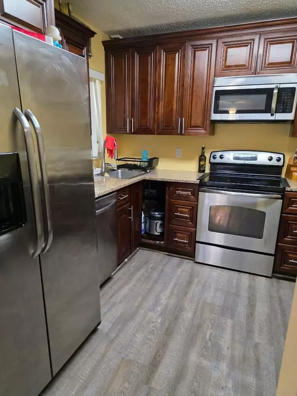 Boca Raton, FL 33434,8617 W Boca Glades BLVD Apt E