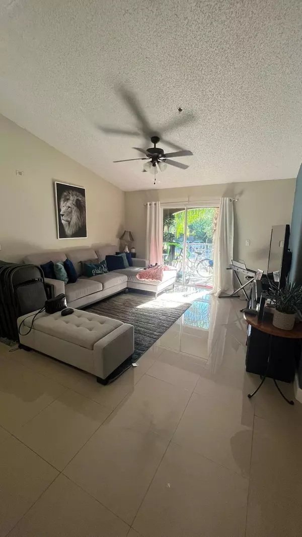 Coconut Creek, FL 33073,5550 NW 61st ST 513