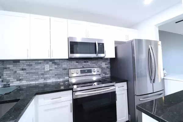 Sunrise, FL 33322,2900 N Pine Island RD 102