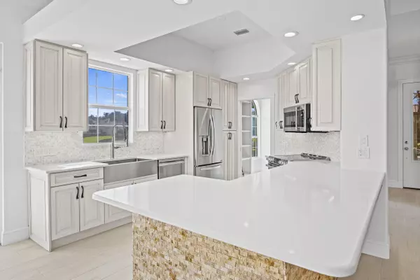 Palm Beach Gardens, FL 33410,1225 Ligurian RD