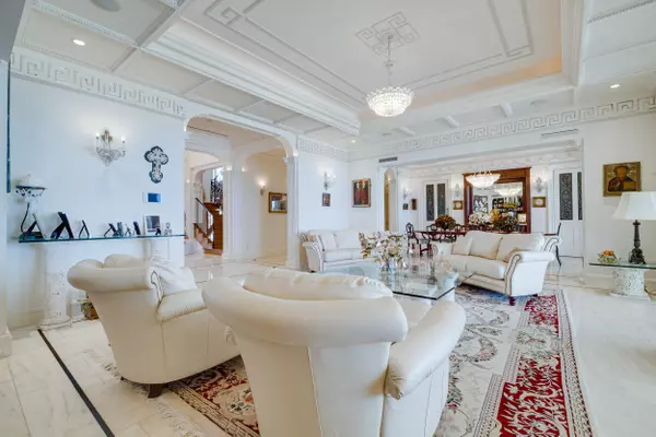 Manalapan, FL 33462,1280 S Ocean BLVD