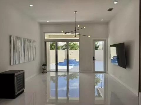 Boca Raton, FL 33487,17311 Bermuda Village DR