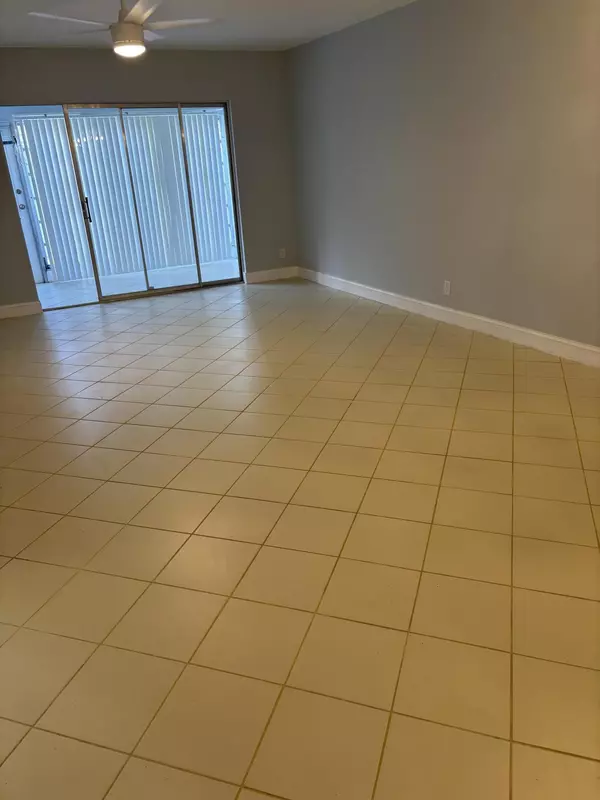 Boca Raton, FL 33433,20866 Vinesta CIR