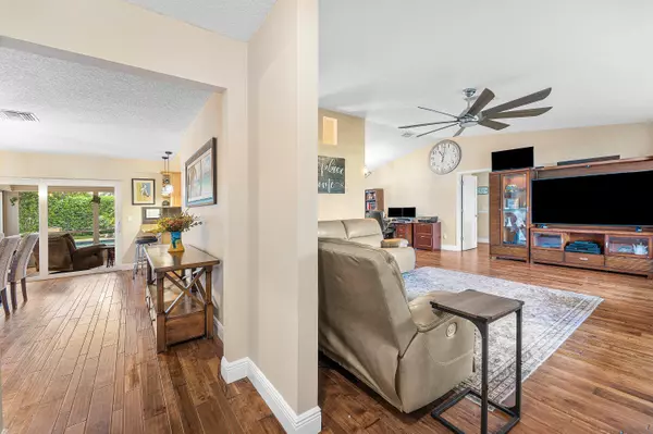 Wellington, FL 33414,11606 Sanderling DR