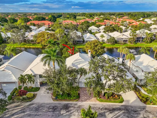 Palm Beach Gardens, FL 33418,221 W Canterbury DR