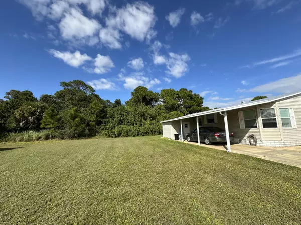 Fort Pierce, FL 34982,302 Tropical Isles Circle CIR