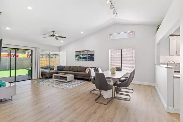 Boca Raton, FL 33428,10581 Mendocino LN