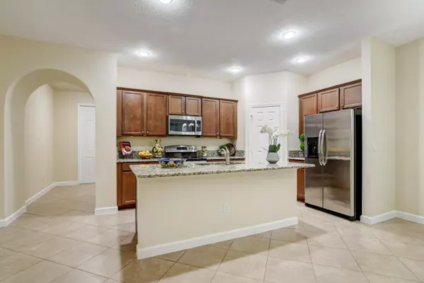 Wellington, FL 33449,10366 Wellington Parc DR