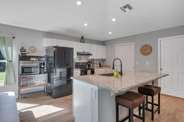 Port Saint Lucie, FL 34952,7194 Gullotti PL