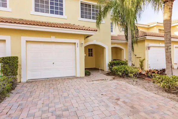 West Palm Beach, FL 33413,853 Imperial Lake RD