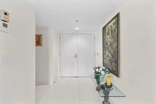 Highland Beach, FL 33487,3210 S Ocean BLVD 703