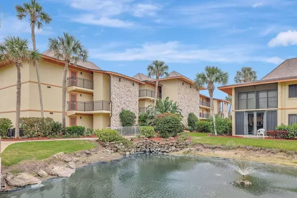 Fort Pierce, FL 34949,2400 S Ocean DR 1136