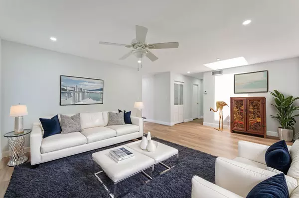 Boca Raton, FL 33496,8860 Rheims RD