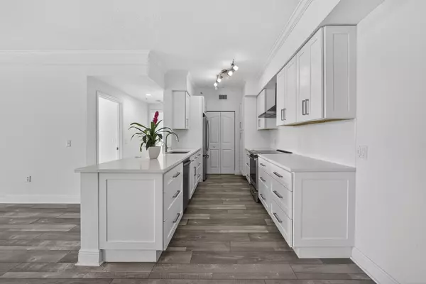 Palm Beach Gardens, FL 33418,5301 E Myrtlewood CIR