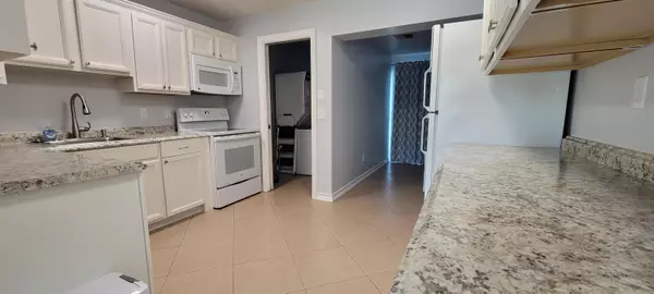 Jensen Beach, FL 34957,2272 NE Tropical WAY