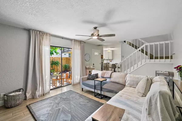 Palm Springs, FL 33461,226 Lake Arbor DR