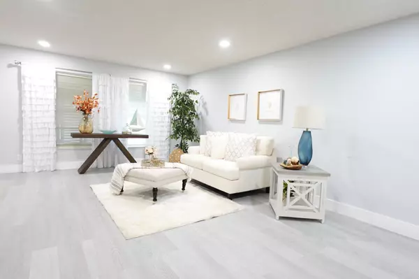 Boynton Beach, FL 33436,9740 Pecan Tree DR A