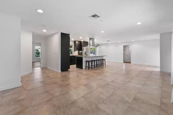 North Palm Beach, FL 33408,1710 Ardley RD