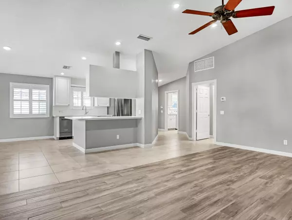 Palm Beach Gardens, FL 33418,5011 Magnolia Bay CIR