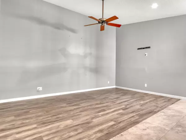 Palm Beach Gardens, FL 33418,5011 Magnolia Bay CIR