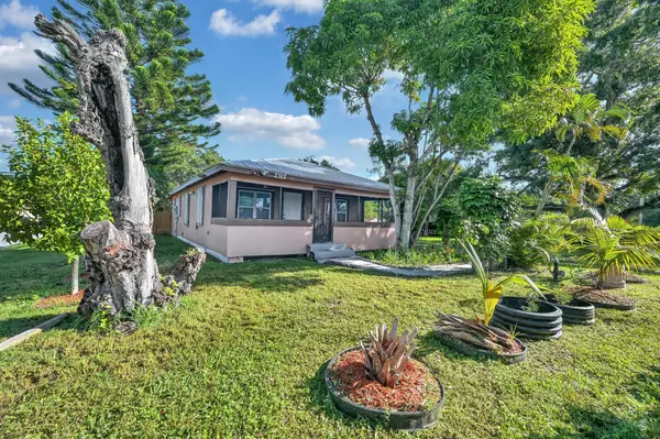 2312 Georgia AVE, Fort Pierce, FL 34950