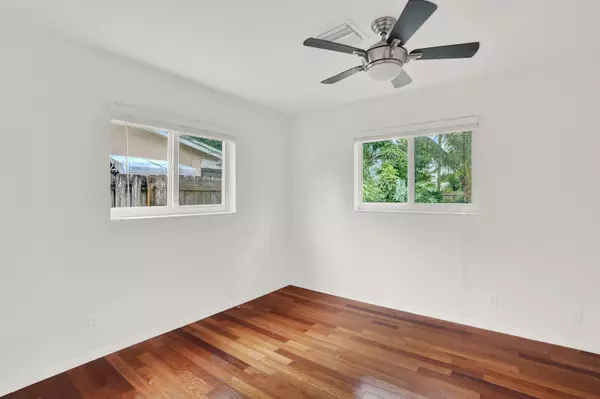 Boynton Beach, FL 33435,218 SW 12th AVE