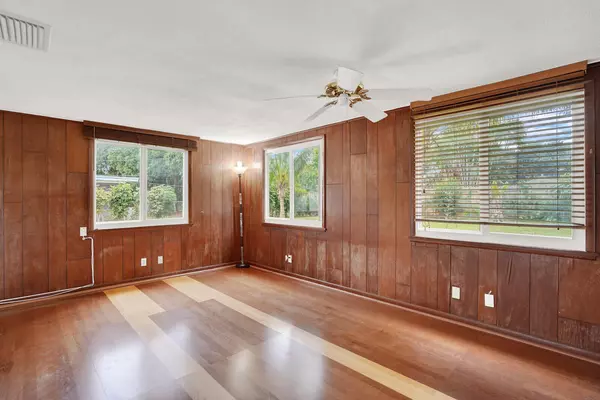 Boynton Beach, FL 33435,218 SW 12th AVE