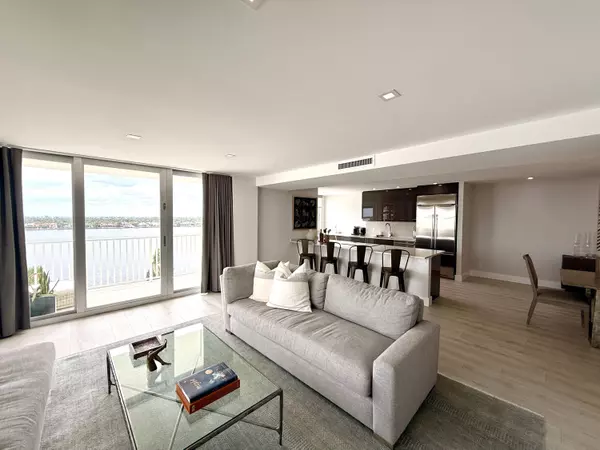 West Palm Beach, FL 33401,1801 S Flagler DR 903