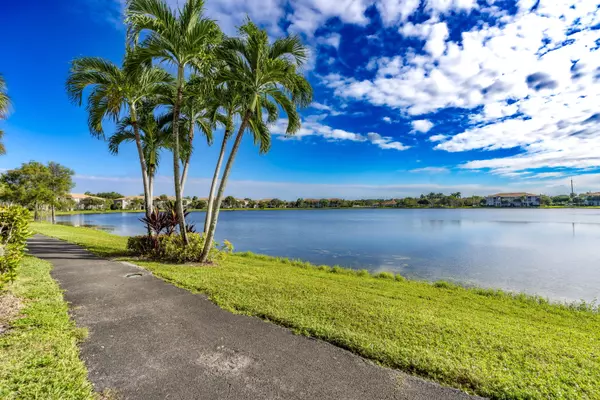 Coconut Creek, FL 33073,5031 Wiles RD 304