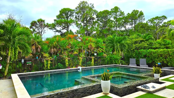 4218 Mendel LN, Palm Beach Gardens, FL 33418