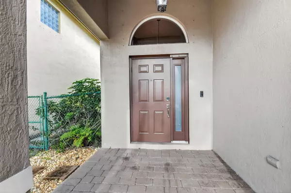 Riviera Beach, FL 33407,2102 Little Torch ST