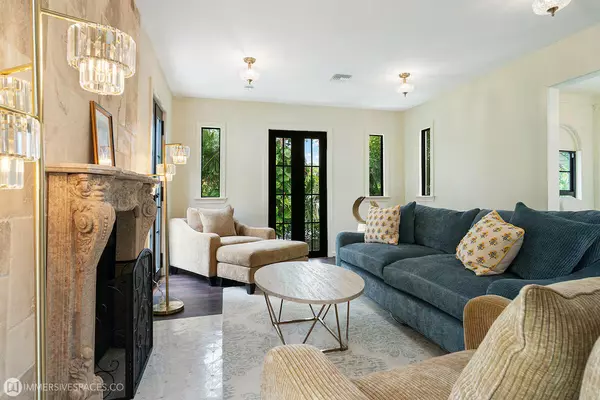 West Palm Beach, FL 33407,828 35th ST