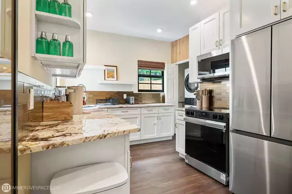 West Palm Beach, FL 33407,828 35th ST