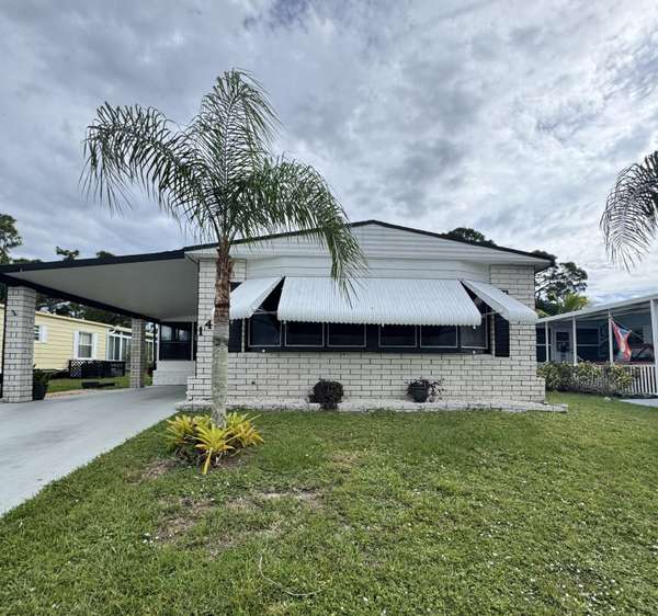 141 Calle De Lagos, Fort Pierce, FL 34951